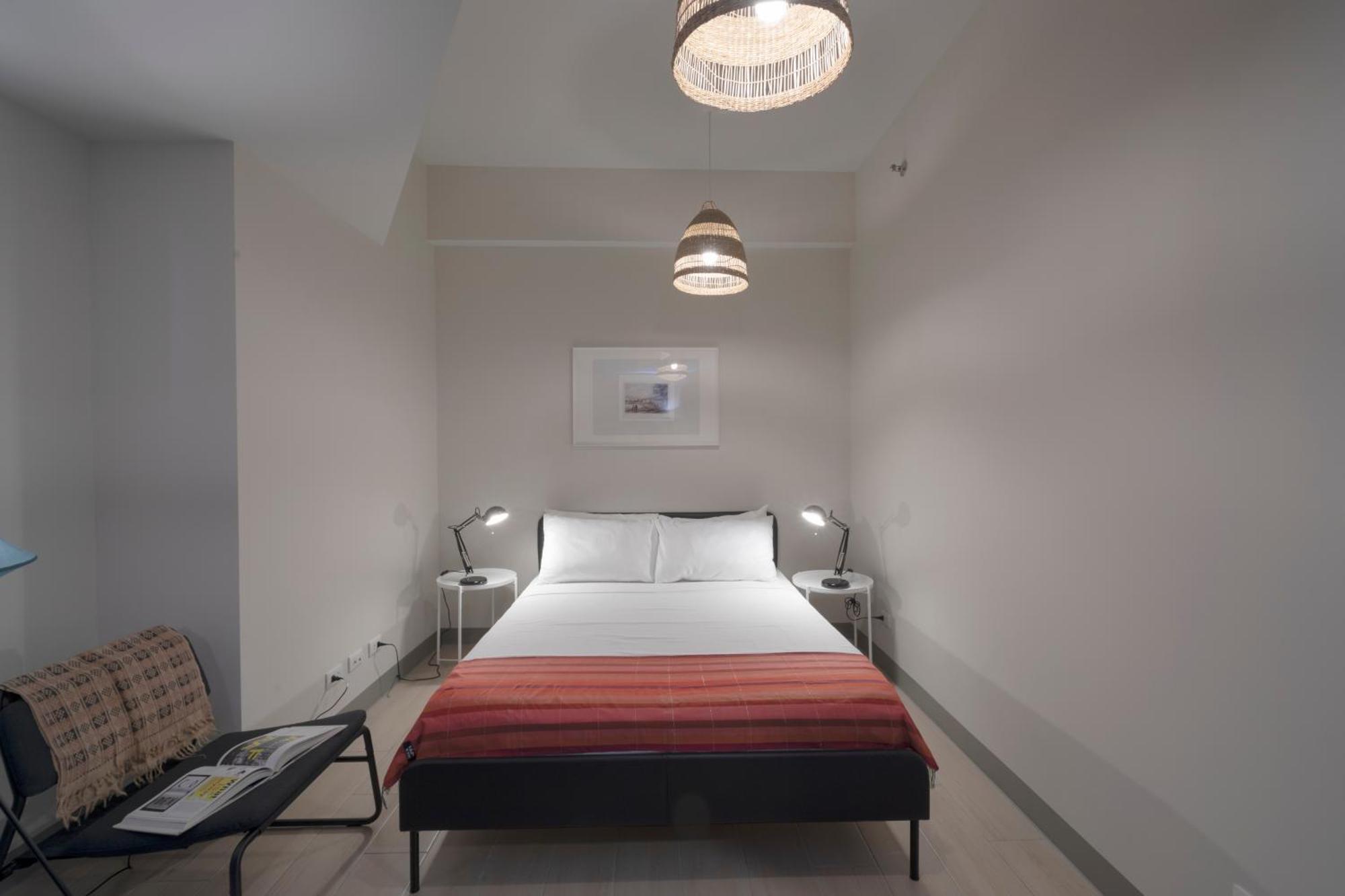 Uptown Parksuites Apartments Tower 2 Bgc By Ph Staycation Manila Exterior photo